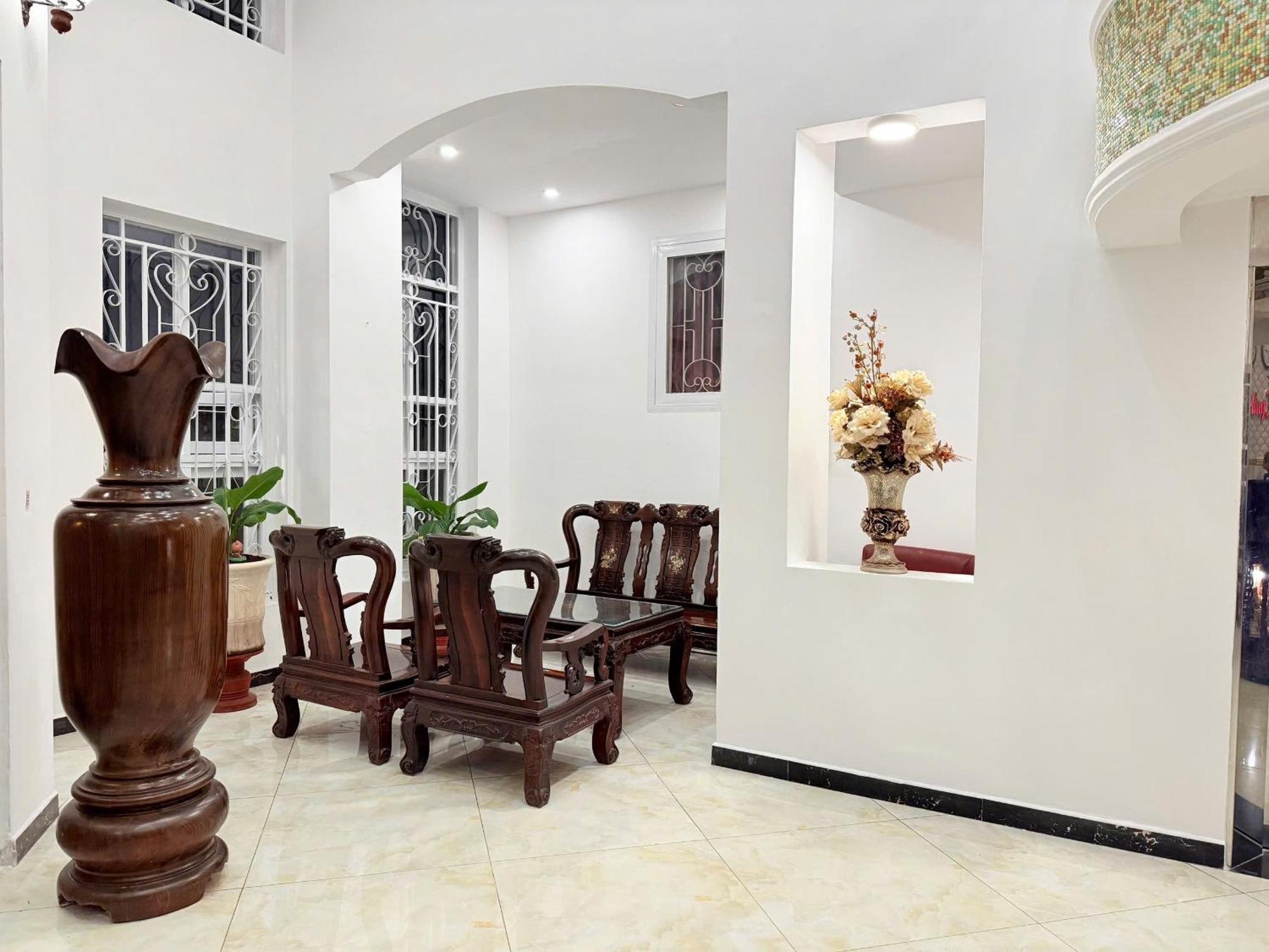 Khach San Hong Tam Hotel Ho Chi Minh City Exterior photo