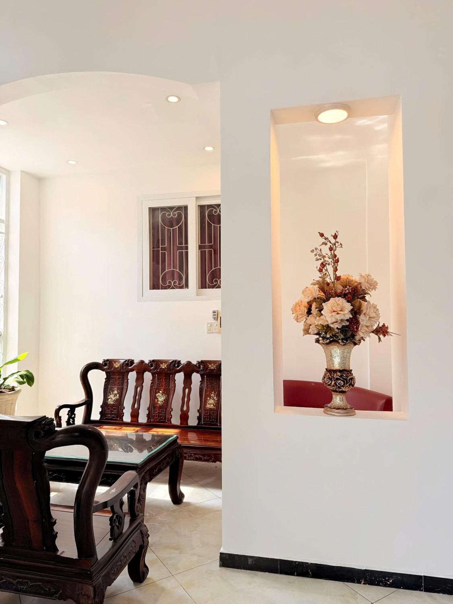 Khach San Hong Tam Hotel Ho Chi Minh City Exterior photo