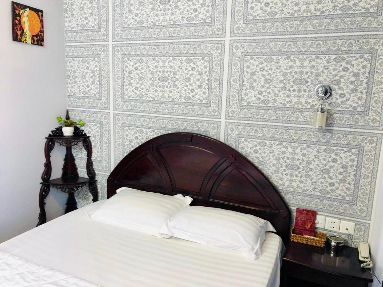 Khach San Hong Tam Hotel Ho Chi Minh City Exterior photo