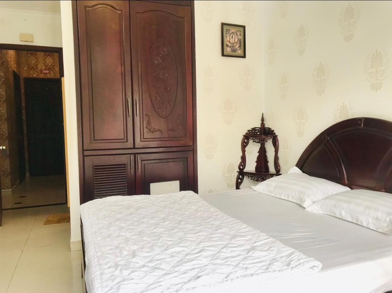 Khach San Hong Tam Hotel Ho Chi Minh City Exterior photo